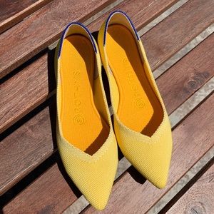 Authentic Rothy’s Sunshine flats size US5.5